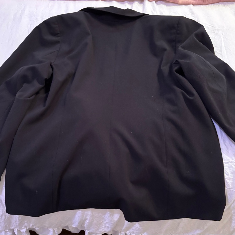Catherine’s Lined Women’s Plus Size Black Blazer Suit Jacket 1X 18/20W +Pockets - Picture 7 of 11